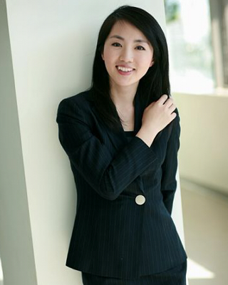 国产天气预报女主播,冻龄女神,23年容颜丝毫不变!